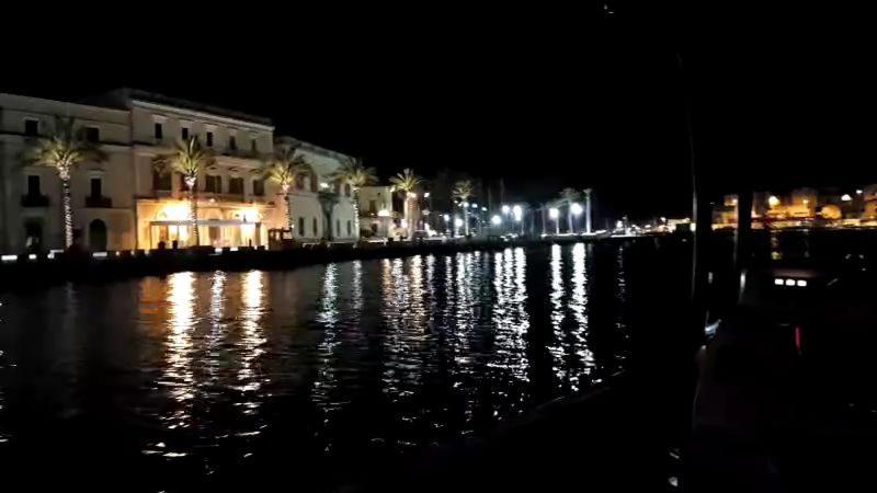 B&B La Nassa บรินดิซิ ภายนอก รูปภาพ