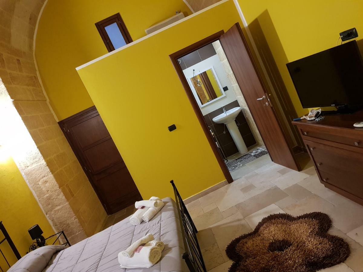 B&B La Nassa บรินดิซิ ภายนอก รูปภาพ